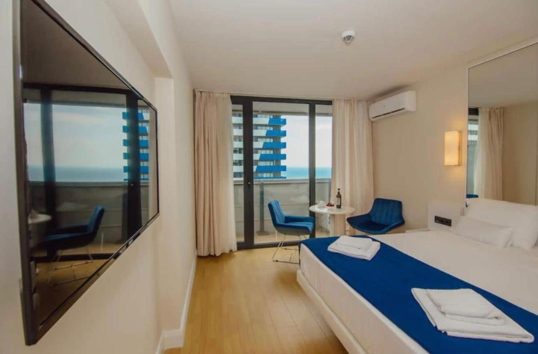 Lamar Hotel Batumi Szoba fotó
